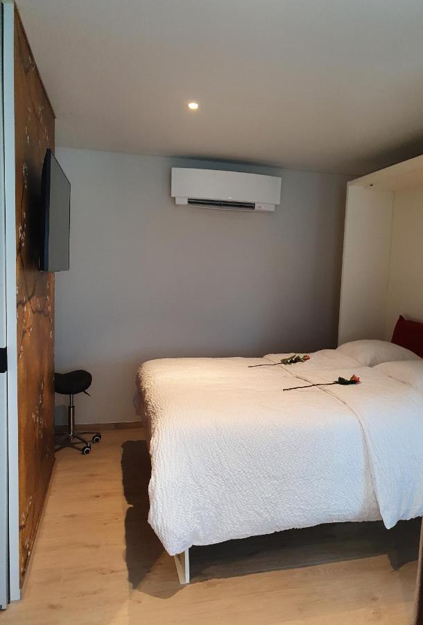 Vakantiehuis Onverbloemd 티엘트 외부 사진